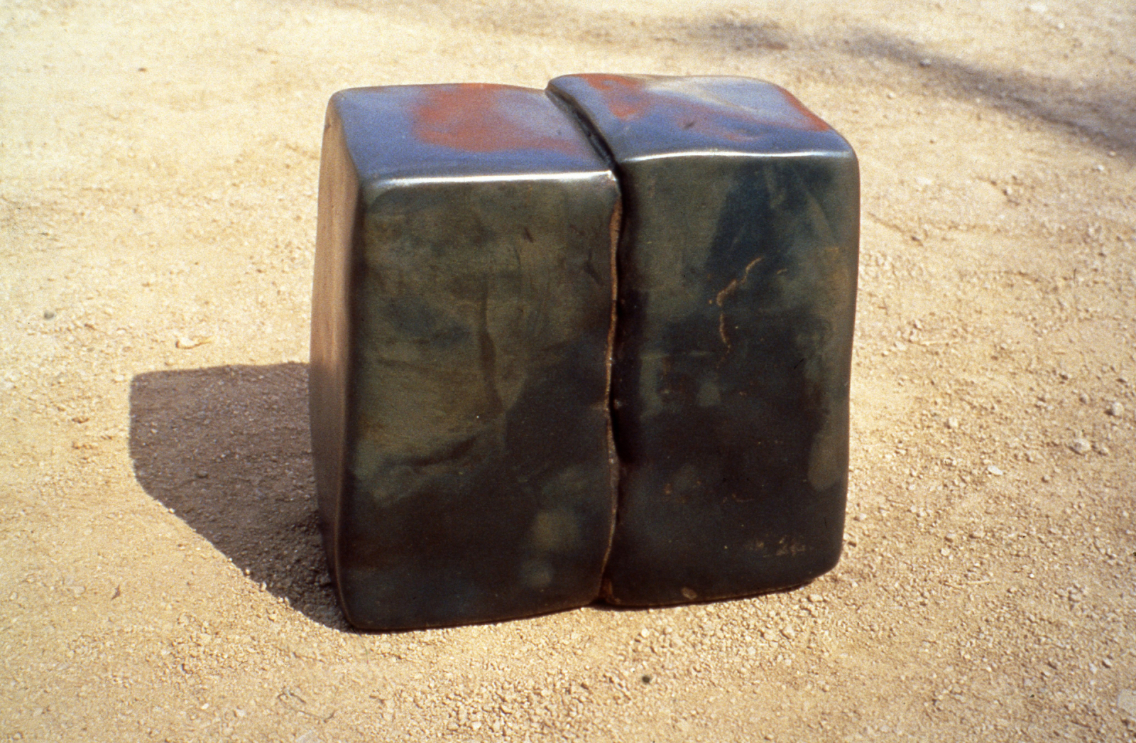 Untitled-85031, 1985, Bronze, 16x28x26cm